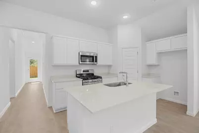 437 Lucky Avenue, Elgin, TX 78621 - Photo 2