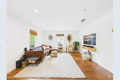 1006 Valdez Street, Austin, TX 78741 - Photo 2