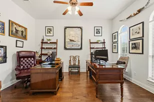 15200 Spillman Ranch Loop, Austin, TX 78738 - Photo 14