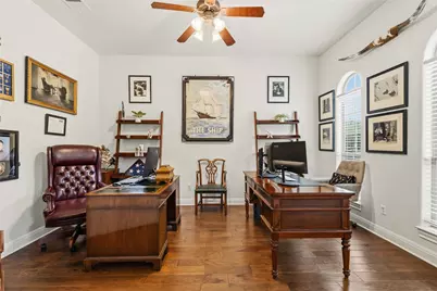 15200 Spillman Ranch Loop, Austin, TX 78738 - Photo 14