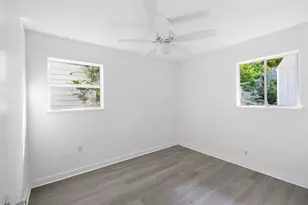2704 Carnarvon Ln, Austin, TX 78704 - Photo 18