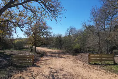 590 Coastal Lane, Luling, TX 78648 - Photo 12