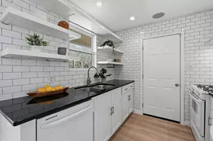 1630 Chippeway Ln, Austin, TX 78745 - Photo 14