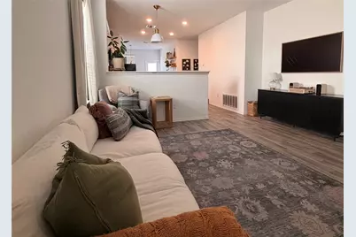 112 Bennington Drive, Liberty Hill, TX 78642 - Photo 4