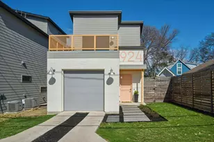 924 Cardinal Ln, Austin, TX 78704 - Photo 2