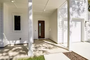 402 Zennia St, Austin, TX 78751 - Photo 2