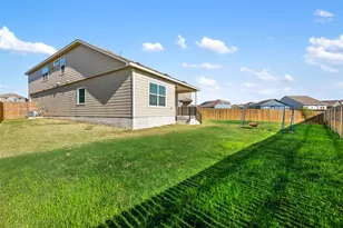 132 Joe Kidd Ln NW, Jarrell, TX 76537 - Photo 2