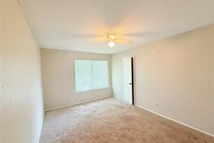 9611 Blue Creek Ln, Austin, TX 78758 - Photo 20