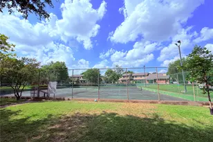 9611 Blue Creek Ln, Austin, TX 78758 - Photo 38