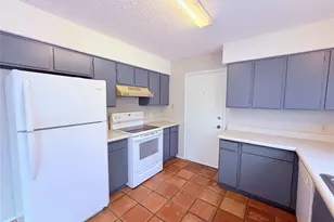9611 Blue Creek Ln, Austin, TX 78758 - Photo 14