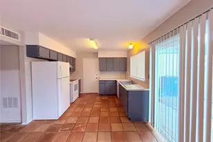 9611 Blue Creek Ln, Austin, TX 78758 - Photo 10