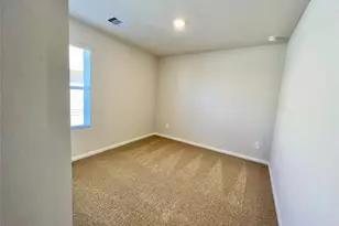 305 Darwin Pl, Lockhart, TX 78644 - Photo 14
