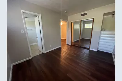 3304 Red River Street #102, Austin, TX 78705 - Photo 6