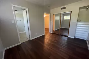 3304 Red River St, Austin, TX 78705 - Photo 6