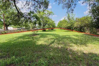 633 Uhland Road, San Marcos, TX 78666 - Photo 2