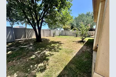 1181 Dorn, Kyle, TX 78640 - Photo 12