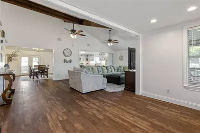 112 Old West Trail, Buda, TX 78610 - Photo 16