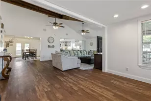 112 Old W Trail, Buda, TX 78610 - Photo 16