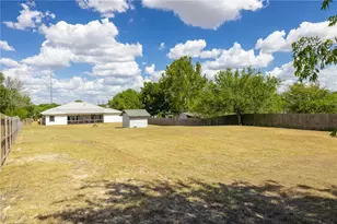 112 Old W Trail, Buda, TX 78610 - Photo 20