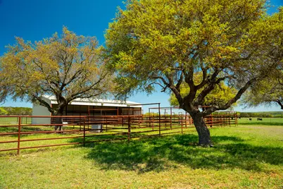 4503 Fm 1715, Lampasas, TX 76550 - Photo 14