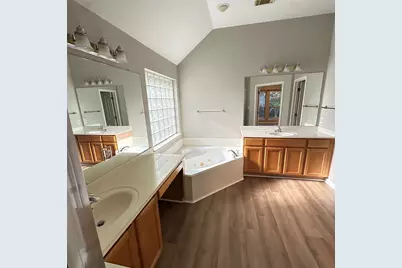 7303 Two Jacks Trail, Round Rock, TX 78681 - Photo 10