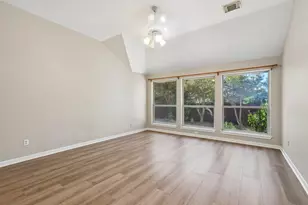 7303 2 Jacks Trail, Round Rock, TX 78681 - Photo 18