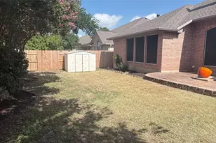 7303 2 Jacks Trail, Round Rock, TX 78681 - Photo 18