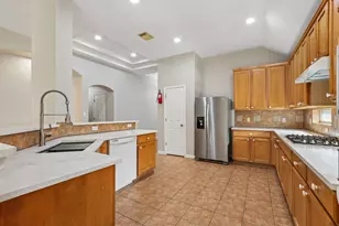 7303 2 Jacks Trail, Round Rock, TX 78681 - Photo 4