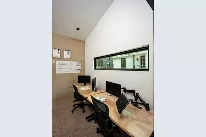 303 Navasota Street, Austin, TX 78702 - Photo 16
