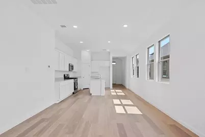 310 Bendecido Loop, Elgin, TX 78621 - Photo 6