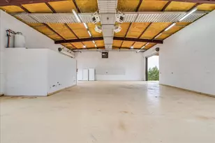 126 Pinedale Dr, Bastrop, TX 78602 - Photo 10