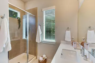 3108 E 51st St, Austin, TX 78723 - Photo 12