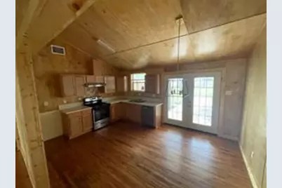 4609 Milburn Lane, Austin, TX 78702 - Photo 2