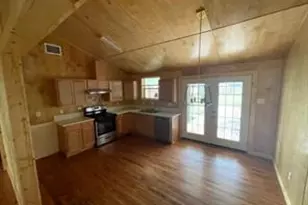 4609 Milburn Ln, Austin, TX 78702 - Photo 2