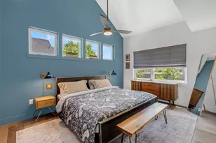 1105 W 39 1/2 St, Austin, TX 78756 - Photo 22