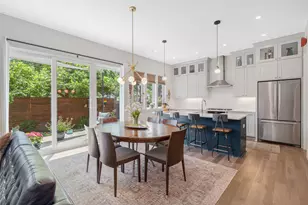 1105 W 39 1/2 St, Austin, TX 78756 - Photo 4