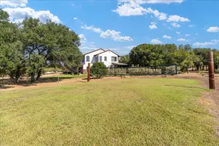 23802 Oscar Rd, Spicewood, TX 78669 - Photo 6