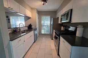 11815 Lochridge Dr, Austin, TX 78758 - Photo 4