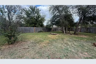 1012 Ranier Cove, Round Rock, TX 78665 - Photo 24