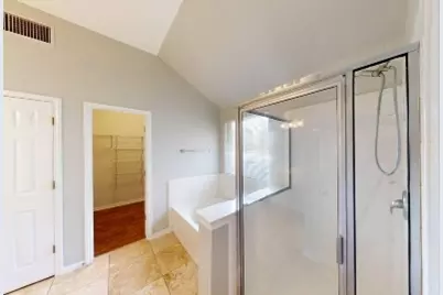 1012 Ranier Cove, Round Rock, TX 78665 - Photo 12