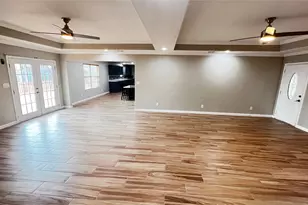 141 Sendero Blvd, Cedar Creek, TX 78612 - Photo 10