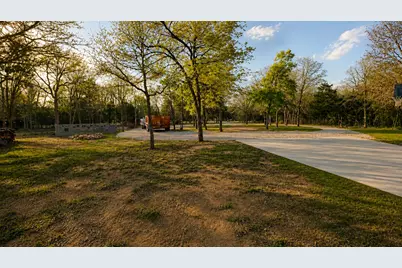 141 Sendero Boulevard, Cedar Creek, TX 78612 - Photo 8