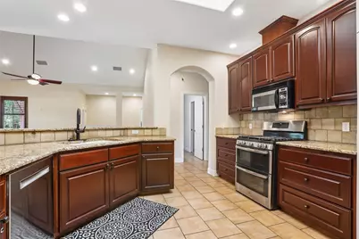101 N Meadowlark Street, Lakeway, TX 78734 - Photo 4