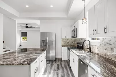 813 Chihuahua Street, Lockhart, TX 78644 - Photo 10