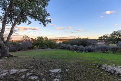 219 Venture Boulevard S, Point Venture, TX 78645 - Photo 4