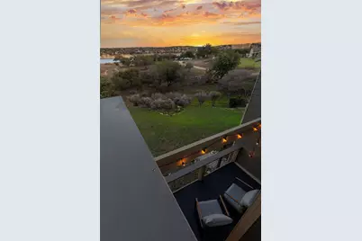 219 Venture Boulevard S, Point Venture, TX 78645 - Photo 2