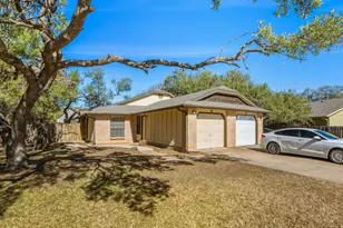 8904 Pineridge Dr, Austin, TX 78729 - Photo 1