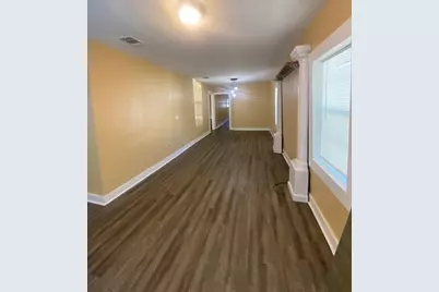 214 S Hackberry Avenue, Luling, TX 78648 - Photo 18