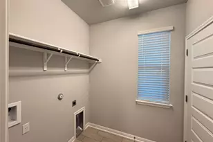 2713 Brushwood Mdw, Leander, TX 78641 - Photo 22