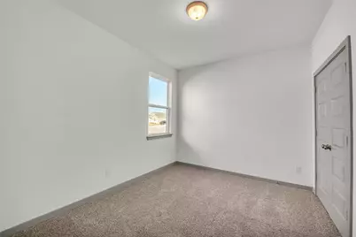 270 Boatright Boulevard, Jarrell, TX 76537 - Photo 8